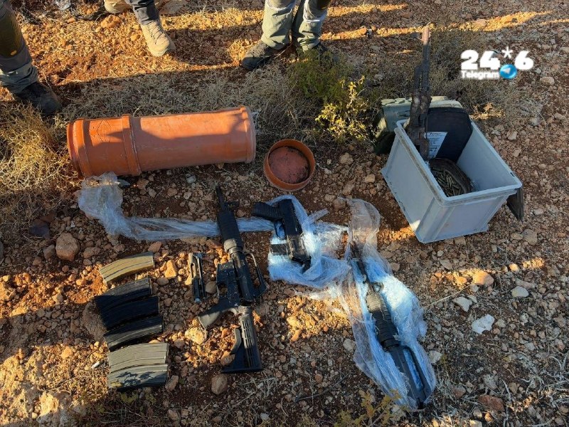 🇮🇱 The police discovered a weapons cache of the "Abu Latif" organization. During an operation by the Northern District Police against the "Abu Latif" criminal organization, a large weapons cache was discovered in an open area near the village of Rama. 12 weapons, explosive charges and other weapons were found in the warehouse.