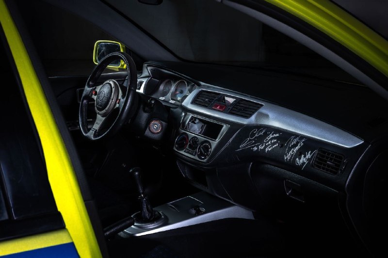 На аукционе Bonham Cars с молотка уйдёт оригинальный Mitsubishi Lancer Evolution VII Брайана О’Конно 6