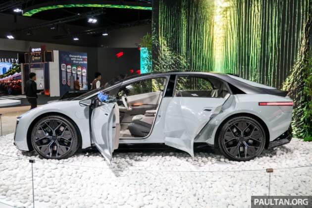 Corolla — и вдруг не «такси по умолчанию», а почти дизайнерский седан? По данным иностранных СМИ, на 5