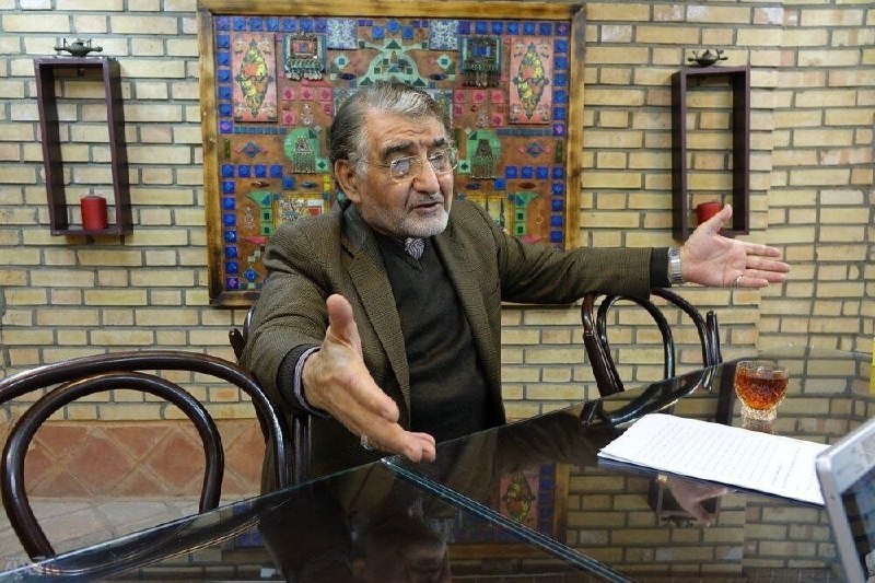 خبرگزاری خبرآنلاین: ☑️ هشدار آلاسحاق درباره نقطهضعف تجارت ایران / ۱۵ همسایه داریم، اما هنوز به یک مسیر گره خوردهایم / مسئولان واقعبین با
