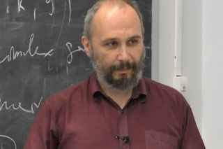 Задержанного в Армении математика Михаила Вербицкого выпустили из изолятораОб этом «Радио Азатутюн» рассказал адвокат Ваче Симонян. По его словам, Вербицкого отпустили на свободу, потому что российские силовики не направляли запрос в прокуратуру Армении о 