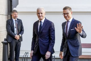 Лидеры Финляндии и Норвегии созвонились с Путиным и призвали к прекращению войны и возобновлению переговоровПрезидент Финляндии Александр Стубб и премьер-министр Норвегии Йонас Гар Стере провели телефонный разговор с Владимиром Путиным. Эту информацию подт