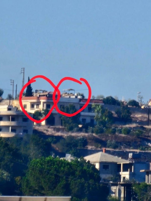 🚨 שני טנקי מרכבה ודחפור D9 חדרו לפאתי היישוב בראשית מכיוון בית יהון.