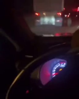 Почему необходимо держать дистанцию, внимательно следить за тем, что происходит 