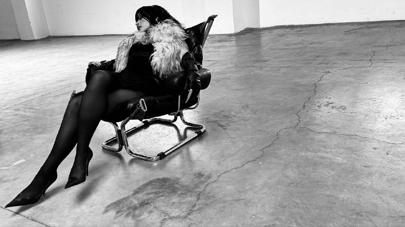 Еще не досняли и уже ждём выход клипа KAYAЕще не досняли и уже ждём выход клипа KAYA