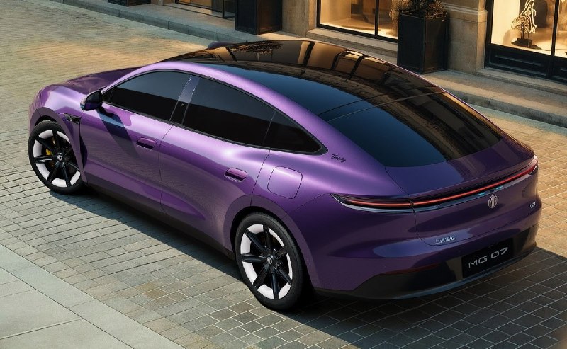 MG готовит фастбэк в стиле Porsche Taycan 2