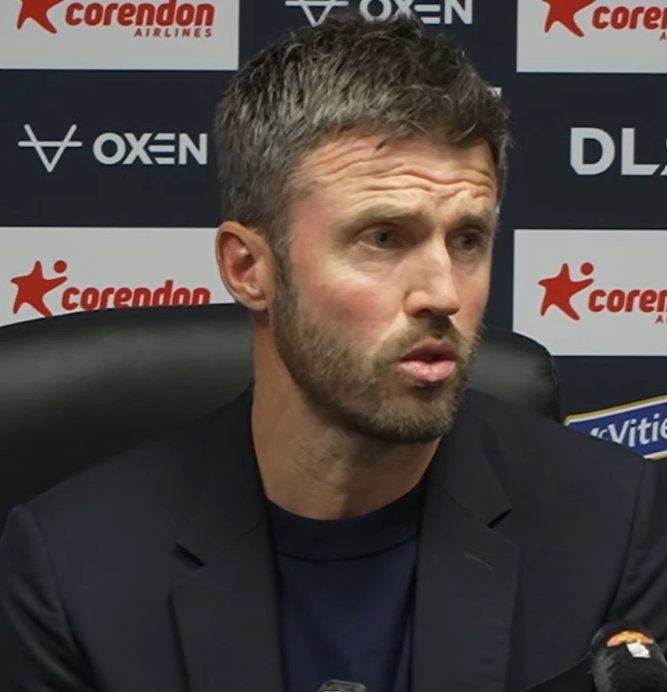 منچستریونایتد | Manchester United: 🗣مایکل کریک بعد بازی : بازی بی‌نقصی نبود؛ موقعیت‌هایی داشتیم ولی جرقه لازم واسه تموم کردن کار رو نداشتیم. از این نتیجه و
