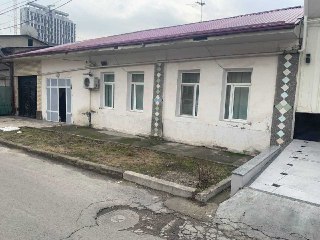 Sotiladi Дом Яккасарай Саламатина 2,9 соток Фасад 11м под Застройку