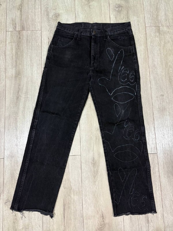 Custom jeans Size: M