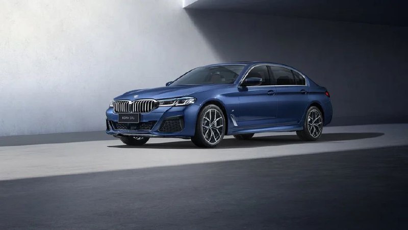 BMW заставили извиниться за шум