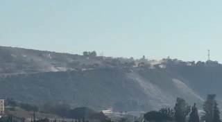 🚨 Israeli prisoner vehicles are moving from the town of Beit al-Siyad towards the town of al-Bayada