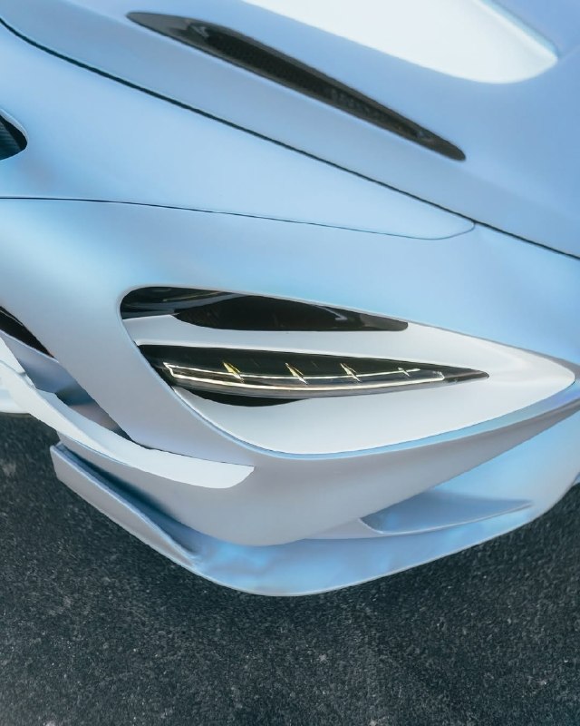 McLaren 765LT Spider 2022 года | Цена: 629 999 долларов США 8