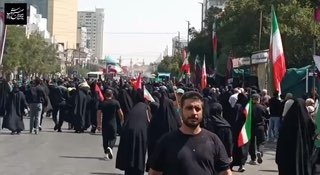 🎦 הליכה של ניצולי ארבאין חוסייני במשהד