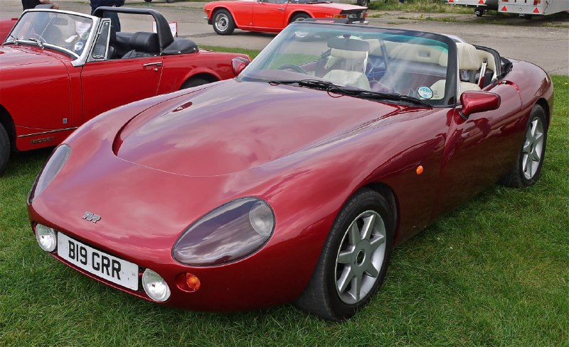 Британская марка TVR возвращается с новым Griffith
