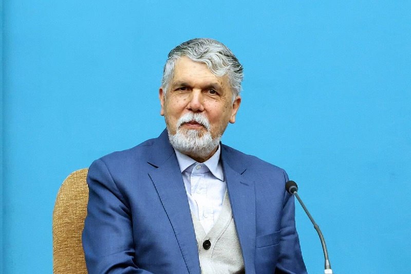 روزنامه ایران: ⭕️ وزیر ارشاد: دولت و ملت در کنار مقاومت ملی، مسیر سازندگی را طی می‌کنند🔹وزیر فرهنگ و ارشاد اسلامی گفت: دولت و ملت ایران