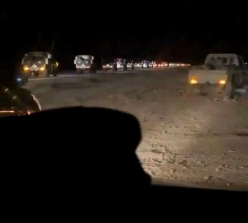 כוחותיו של ח'ליפה הפטר דוחפים תגבורת צבאית, לרבות טנקים, כלי רכב משוריינים וכלי נשק כבדים, לעבר סירטה, אל-ש…