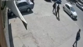 🎥 מעצר של שני טלפונים ניידים סדרתיים באפסאריה; שיחת הטלפון חשפה את השוד דקות קודם לכן
