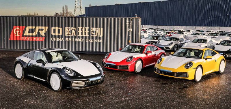 В Китае сильно упал спрос на PorscheЗа девять месяцев 2024 года падение составил