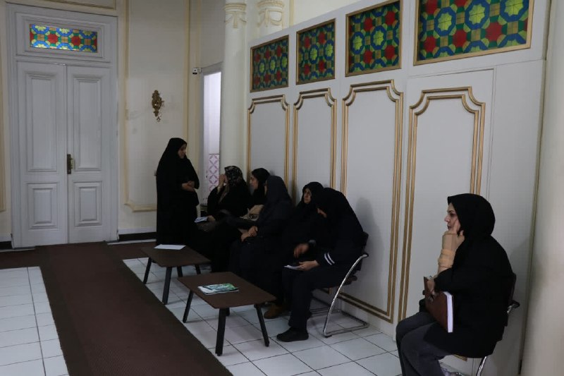 روابط عمومی دانشگاه علوم پزشکی بابل: ملاقات مردمی با رئیس دانشگاه علوم پزشکی بابل برگزار شد🔹 در ادامه سلسله برنامههای ارتباط بیواسطه با مردم و بهمنظور ارت