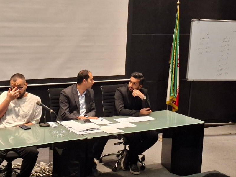 StudentsNews: 📅 انتخاب رئیس هیئترئیسه مجمع اتحادیه انجمنهای علمی مهندسی برق، مهندسی پزشکی و مهندسی انرژی🔹در جریان برگزاری مجمع اتحاد