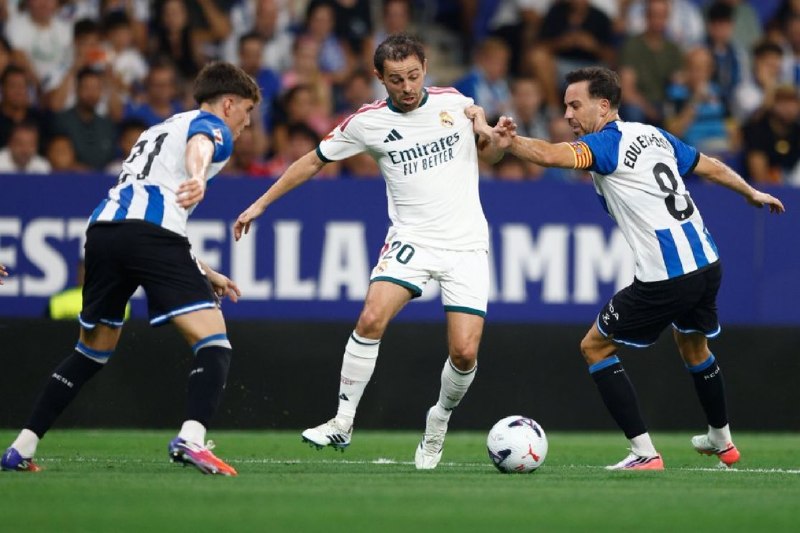 رئال ‌مادرید توییت | Real Madrid Tweet: 🗣 انریکه اورتگو در اونداسرو :"۲۰ دقیقه اول رئال مادرید واقعاً فوق‌العاده بود؛ جابه‌جایی بین پست‌ها به‌خوبی انجام می‌شد و