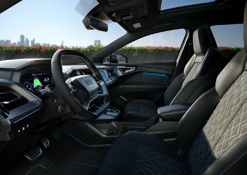Audi обновила кроссовер Q4 e-tron и Q4 Sportback e-tron 6