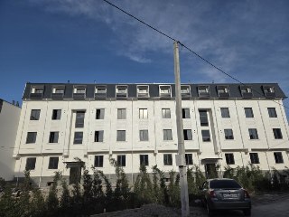 2-xona karopka kvartira sotiladi
