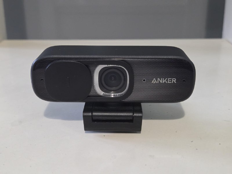 Продам 2K веб-камеру Anker в хорошем состоянии.