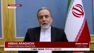 Глава Минобороны Ирана Азиз Насирзаде и командующий КСИР Мохаммад Пакпур вероятно убиты в результате ударов Израиля, заявляет Reuters.  Официального подтверждения на данный момент нет