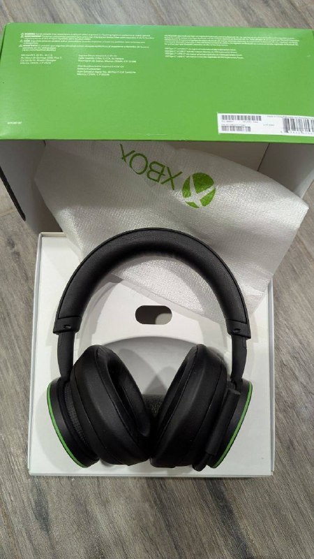 Наушники и аксессуары