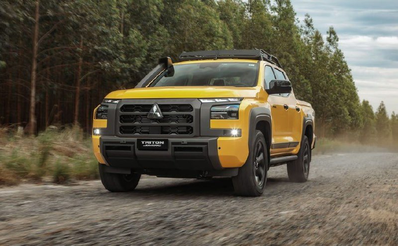 Mitsubishi L200 получил внедорожную версию Savana