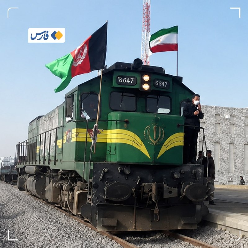 اخبار نصر: 📌تجارت ریلی ایران و همسایهٔ شرقی ۹ برابر شد▫️شرکت راه‌آهن: جابه‌جایی ریلی کالا با افغانستان از کمتر از ۱۵ هزار تُن در سا