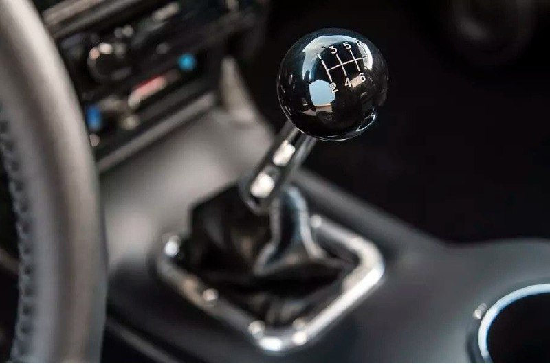 Ford Mustang Boss 429 с 9,0-литровым мотором 7