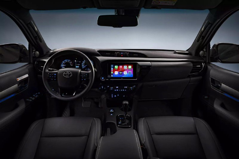Toyota рассекретила характеристики дизельного гибрида Hilux 4