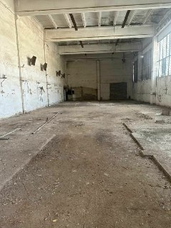 Продаётся 3 700 м². склад.