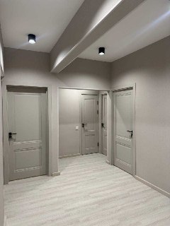 4-room apartment for long-term rent, on 40 Years of Victory street.