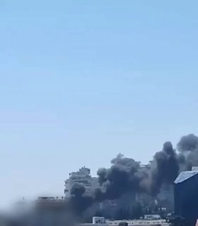 רכבי USV אוקראינים פגעו בנמל יאלטה שבדרום קרים שבידי רוסיה.