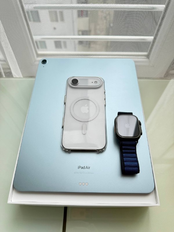 Продам часы, Айпад и Айфон Аир — фото 1