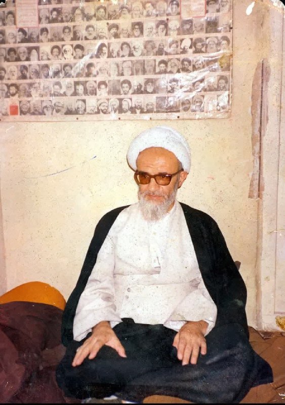 طَـریقُ السُّـلُوکْ: ‍ #آیت_الله_پهلوانی_تهرانی استاد #فیاض_بخش :🔸️وقتی در منزل استاد مرحوم آیت الله سعادت پرور، وارد می شدیم، تابلویی جلوی چ