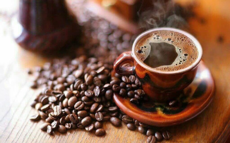 خبرفوری خراسان شمالی: ⭕️ چرا نباید با معده خالی قهوه بخوریم؟ 🔹 قهوه با معده خالی مخاط معده را تحریک می‌کند و ترشح اسید معده را افزایش می‌دهد.🔹