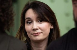 ⚡️Бывшая протеже Маргариты Симоньян и глава RT France нашла работу на французском ТВ — на ее эфиры жалуются в Европарламенте, но власти ничего не могут сделатьБывшая глава RT France Ксения Федорова стала постоянной гостей и ведущей консервативных медиа во 