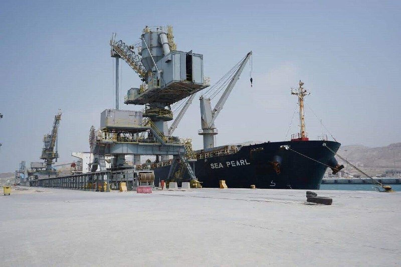 اخبار معادن و صنایع معدنی: قابلیت بندر پارسیان برای پهلوگیری کشتی‌های ۷۰ هزار تنی 🔹ماین نیوز: علی‌اصغر علامه مدیرعامل منطقه ویژه اقتصادی صنایع انرژ
