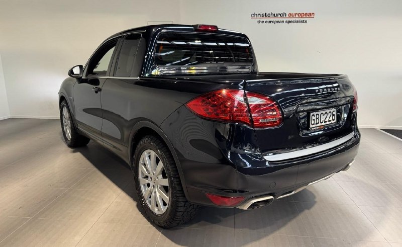Porsche Cayenne превратили в уникальный пикап 2