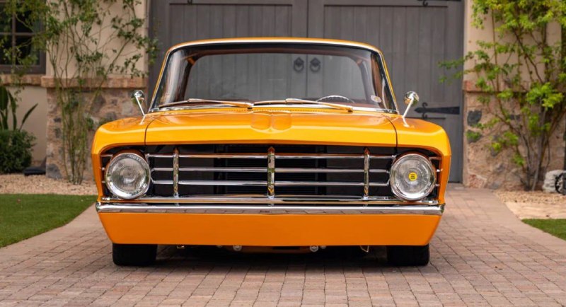 На аукцион выставили 1200-сильный рестомод Ford Ranchero