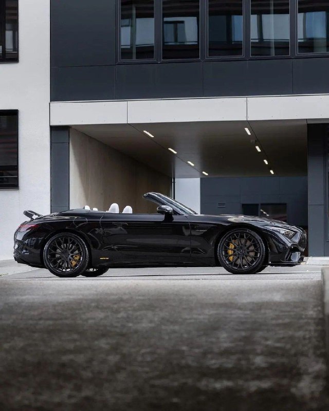 Mercedes Benz 4