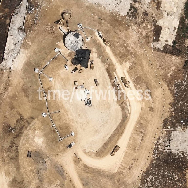 ️🇱🇧🇮🇱 צילומי אוויר מציגים אתר צבאי ישראלי הנבנה בשטח העיירה הכבושה אל-ח'יאם, שישראל הרסה.