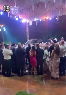 ️🇱🇧 בינתיים בזאהלה נמשכת חתונה תחת הגשם.