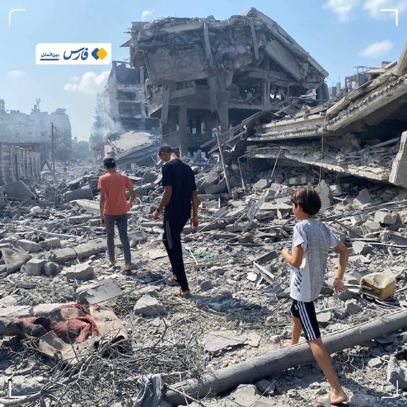 שריפת מחנה בעזה; 800 פלסטינים נעקרו מבתיהם מקורות פלסטינים דיווחו כי צה"ל הצית מחנה פליטים במזרח העיר עזה…