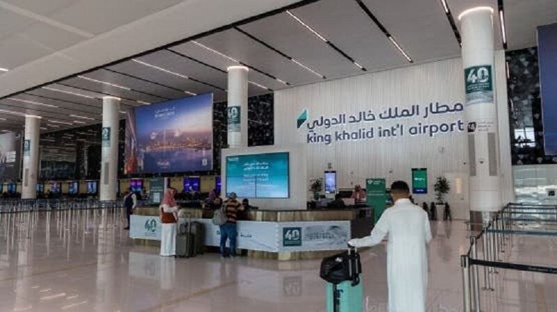 Saudi Arabia announced that several people were injured in a ground attack at the airport in Riyadh