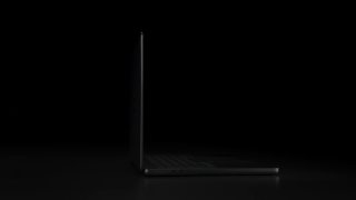 אפל הוציאה את ה-מקבוק הראשון אי פעם עם מסך מגע OLED. החברה גם החזירה את התפוח הזוהר על הכריכה האחורית, אותו…
